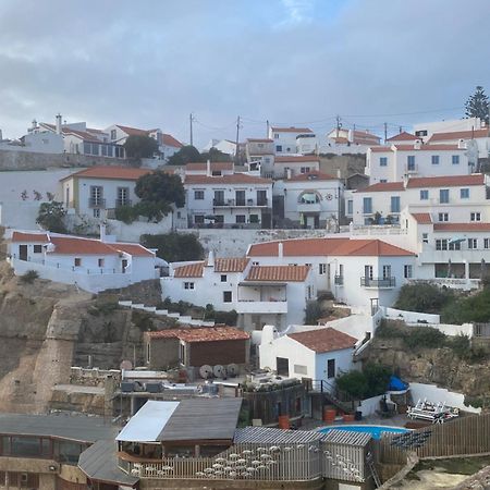 Azenhas Do Mar Cottage ซินตรา ภายนอก รูปภาพ
